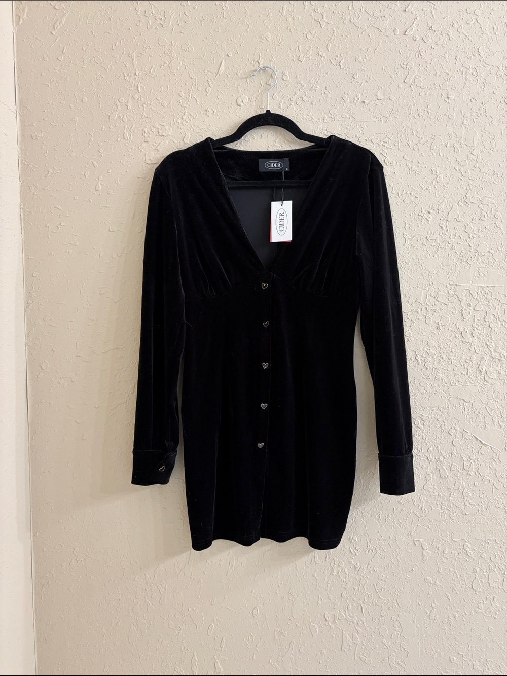 Cider Black Velvet Heart-Button Long Sleeve Dress